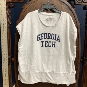 ❇️ Bundle 3, get one free ❇️. Oversized “muscle” GEORGIA TECH sweatshirt.